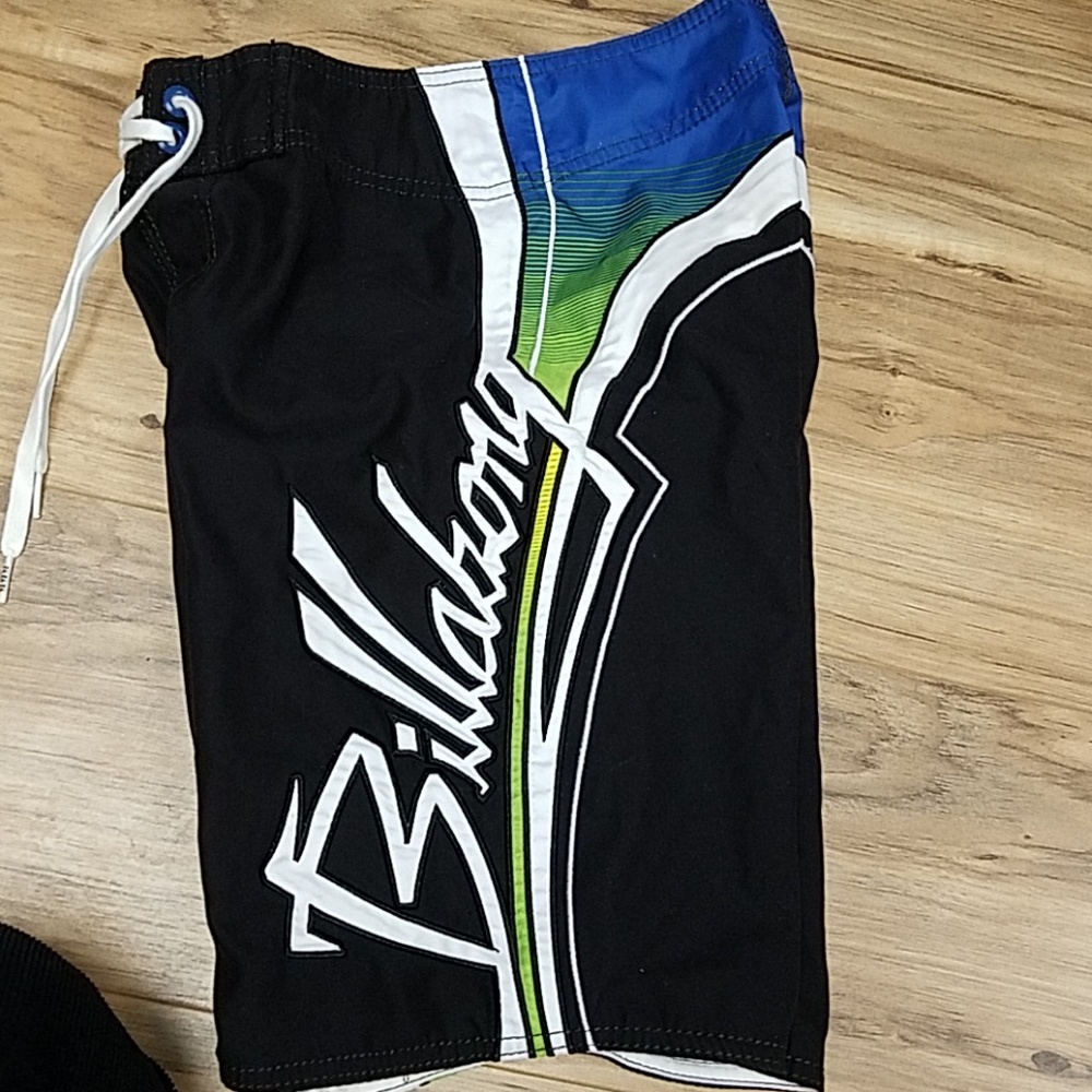 Billabong boardshorts 5for25